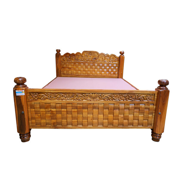DRM WOODEN COT-Front view